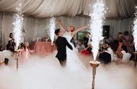 Холодные фонтаны и тяжелый дым на свадьбу